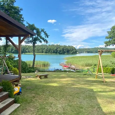 Dom Nad Jeziorem - House By The - Bory Tucholskie Дом отдыха