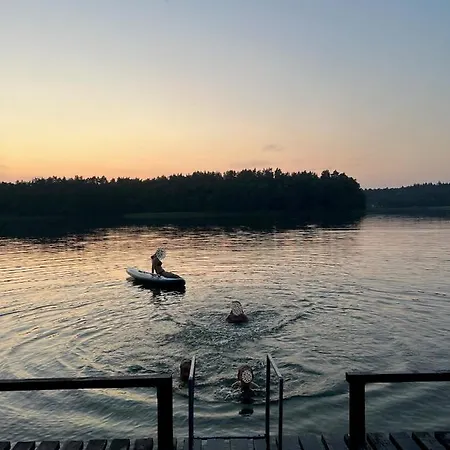 Dom Nad Jeziorem - House By The - Bory Tucholskie *