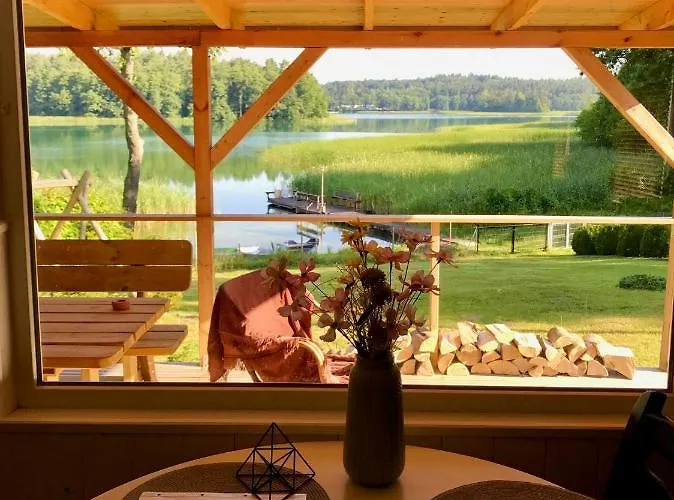 Dom Nad Jeziorem - House By The - Bory Tucholskie Tatil Evi