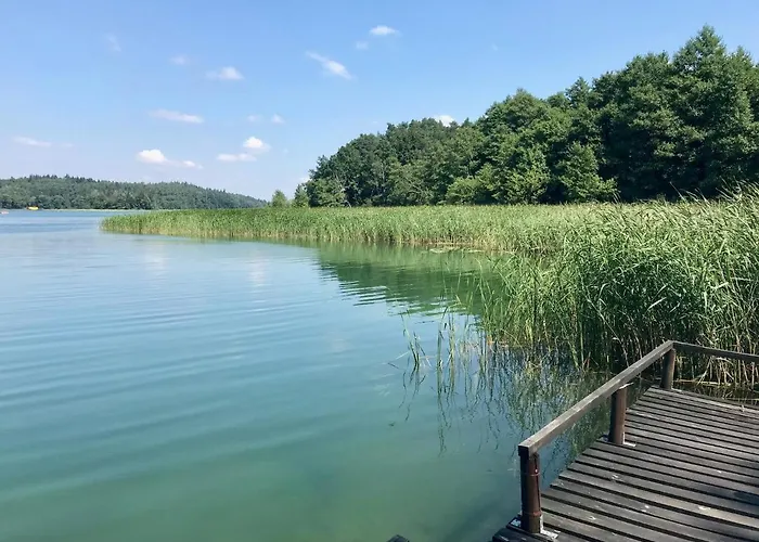 Dom Nad Jeziorem - House By The - Bory Tucholskie Tatil Evi