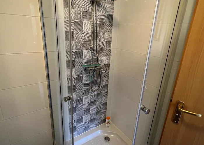 Dom Nad Jeziorem - House By The - Bory Tucholskie *