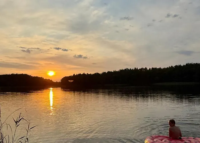 Dom Nad Jeziorem - House By The - Bory Tucholskie Borzechowo